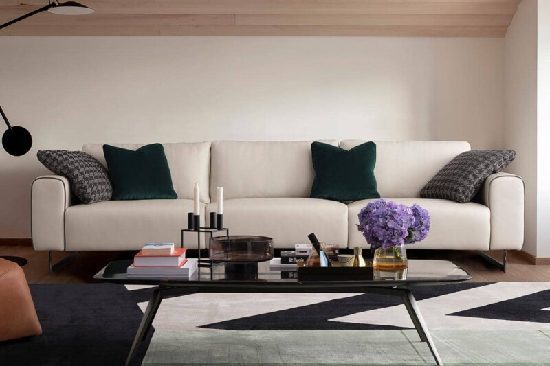 Большой прямой диван для просторной гостиной. Модель A0346. Супермаркет диванов Relax Studio