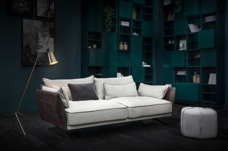 Прямий диван Monroe в скандинавському стилі