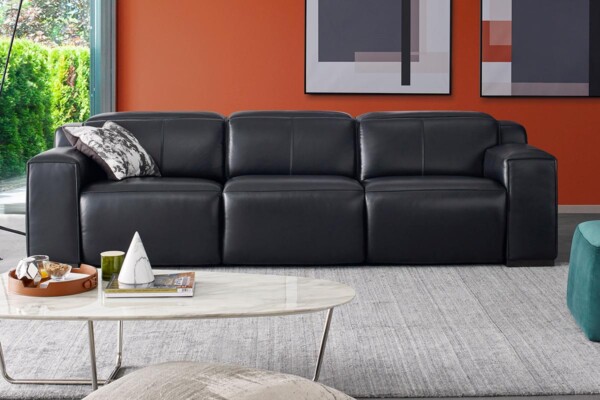Прямой диван в натуральной коже купить в Киеве. Модель Диван RS-11501-PR-3set Супермаркет диванов Релакс Студио