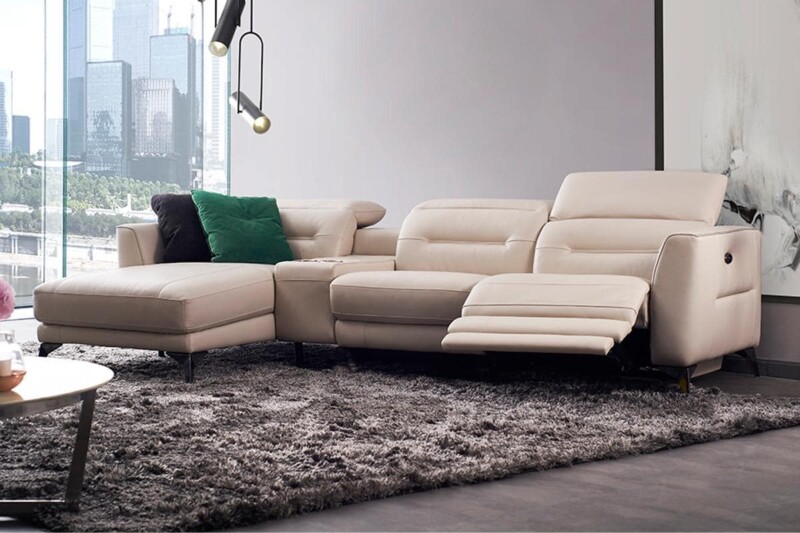 Шкіряний диван з оттоманкою та електричним реклайнером. Модель RS-B5023 Супермаркет диванів Relax Studio