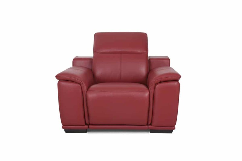 Мягкое кресло с электрическим реклайнером  b5054. Обивка натуральная кожа красного цвета.